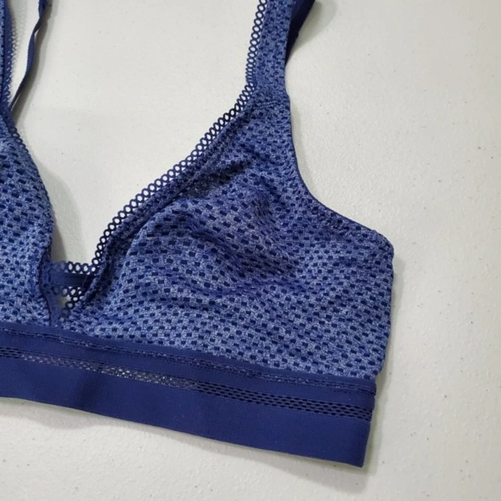 b.tempt'd‎ Women Bra Small Blue Spectator Triangle Bralette Wireless Unlined